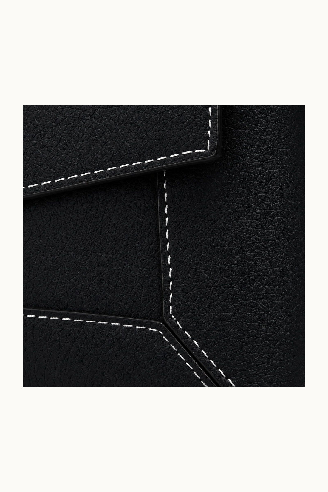 variant:black