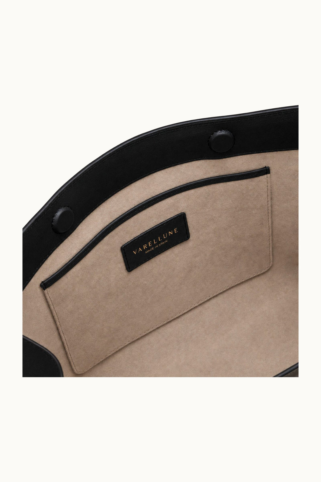 variant:black