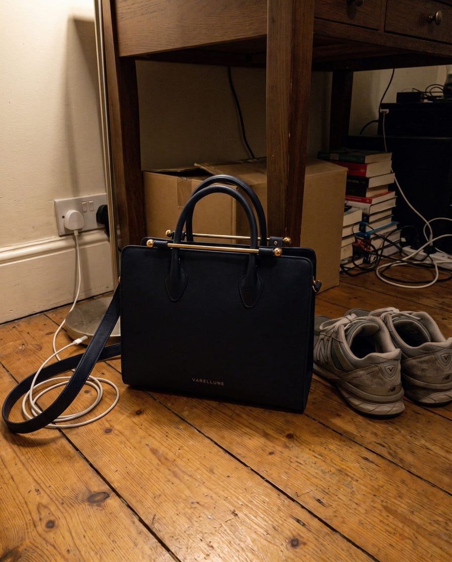 Great tote, dark navy